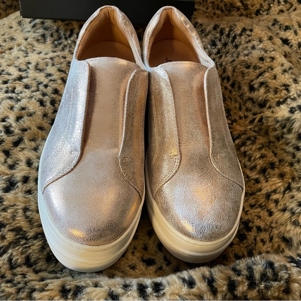 Women’s  Shoes J/Slides NYC 6 Suede
